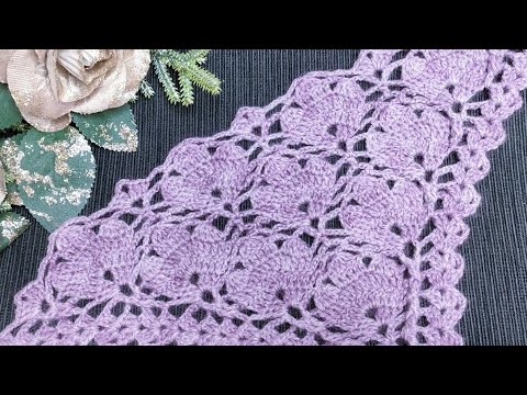 Видео: Шаль крючком из 4 - х раппортов ✨ Crochet shawl ✨