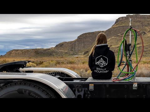 Видео: Это совершенно новый грузовик!