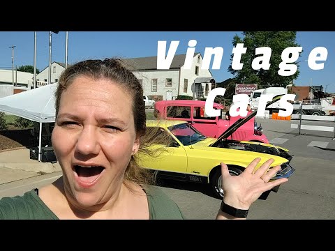 Видео: VINTAGE CARS SHOW in OUR LITTLE TOWN/ВЫСТАВКА СТАРИННЫХ АВТОМОБИЛЕЙ В НАШЕМ МАЛЕНЬКОМ ГОРОДКЕ