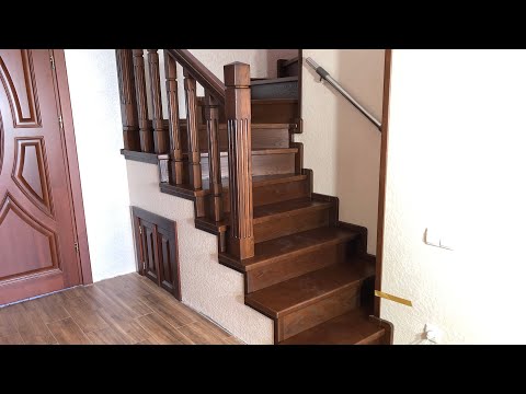 Видео: Отделка бетонной лестницы деревом.Finishing concrete stairs with wood.