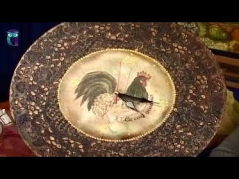 Видео: Декупаж часов, деревянной доски в технике имитации металлического кружева. Мастер класс