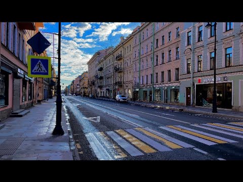 Видео: Walking Tour in St Petersburg 4К №323 Early morning