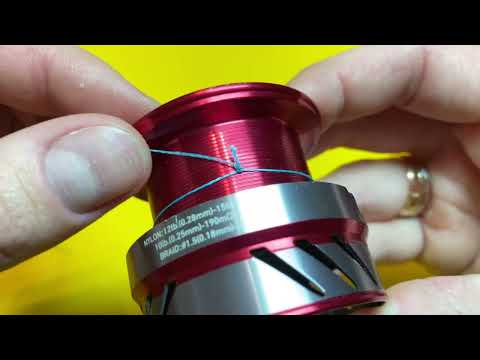 Видео: Ты должен знать этот рыболовный узел. Как привязать леску к катушке. Узел восьмерка