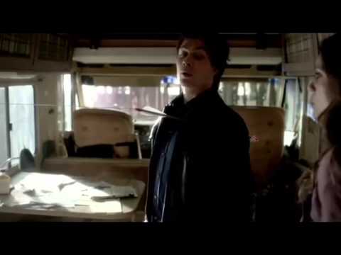 Видео: Веселые моменты с Деймоном =)