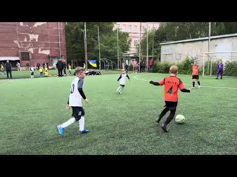 Видео: Кубок ДЮФЛДО U-9 (2016 р.н.) Воля - ДЮСШ (Слобожанське) 2 тайм