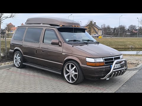 Видео: Chrysler Voyager -2 переделка салона чясть -2