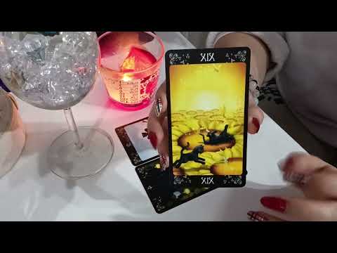 Видео: ВЛЮБЕН ЛИ Е?❤️💥💋 Избори #таро #любов #tarot