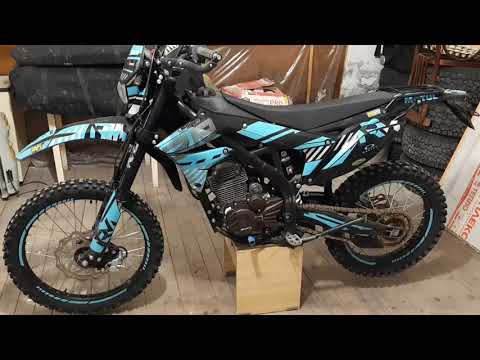 Видео: Regulmoto zr 250. 5500 км. Краткий обзор после двух сезонов эксплуатации.