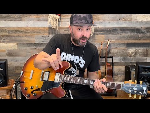 Видео: Эта последовательность аккордов ПОЛНА замечательных уроков для игры на гитаре!