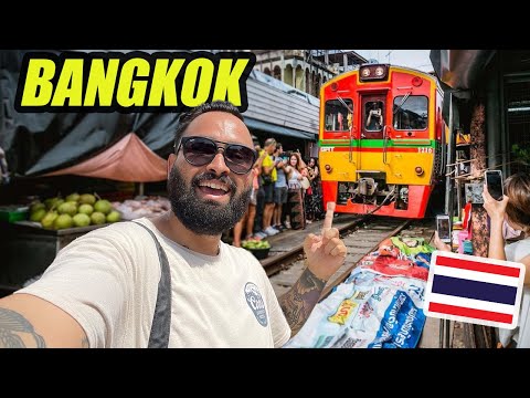 Видео: Железнодорожный рынок Меклонг в Бангкоке, Таиланд 🇹🇭 *САМЫЙ ОПАСНЫЙ РЫНОК*