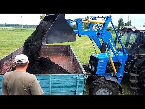 Видео: КУН 0,8 на тракторе МТЗ-892. Фронтальный погрузчик - незаменимый помощник в сельском хозяйстве.