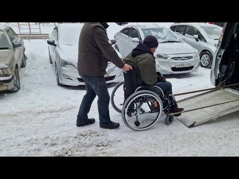 Видео: Проект - Такси с пандусом - транспортировка инвалидов на японских микроавтобусах