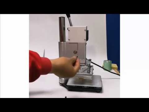 Видео: Пресс для тиснения кожи с буквами