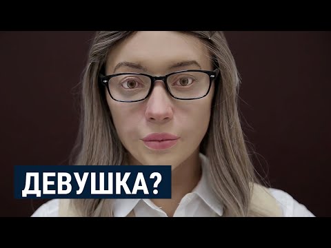 Видео: "Девушка?" Как в Перми работает робот-андроид