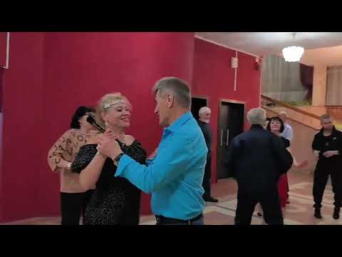 Видео: Тюльпан на ландыш не похож... 02.11.25...