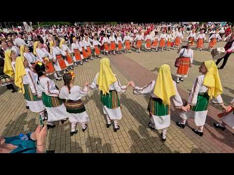 Видео: Фолклорни фестивали в област Стара Загора