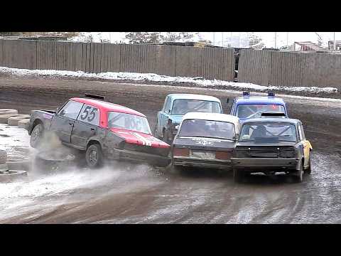 Видео: Трековые автогонки 2025. 4 этап (финал) соревнований в классе "Легенды СССР". 22.02.2025