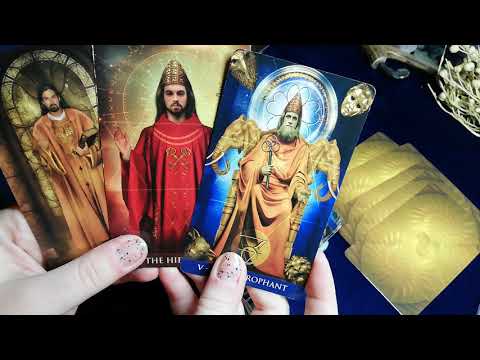 Видео: Обзор колод таро трилогии: Телема, Арканум, Таро Тота