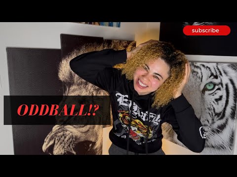 Видео: По городу ходят слухи, что ты немного странный!