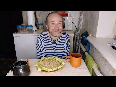 Видео: Обед с Рыжулей. Я не успеваю обрабатывать мысли. Мукбанг. Обжор. Еда на камеру. Диета. Шизофрения.