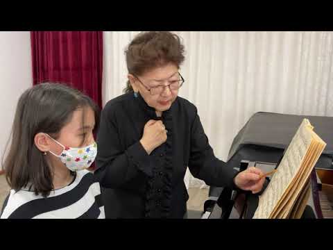 Видео: Открытый урок Тайшибековой Алии Искаковны на тему "Работа над полифонией"