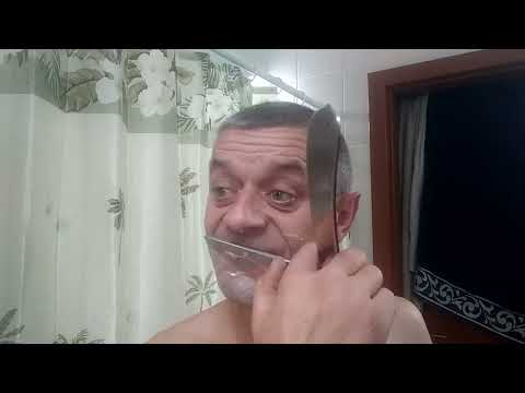 Видео: Опасная бритва AESCULAP--Straight razor AESCULAP