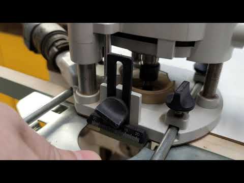 Видео: Отверстие под петли при помощи фрезера.