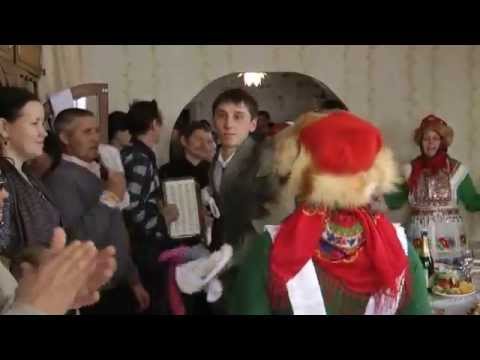 Видео: "Шокталтыза гармоньдам, пералтыза тумырдам...". Марийская свадьба.