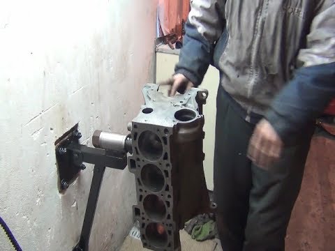 Видео: Стапель -переворотник для ремонта двигателя внутреннего сгорания