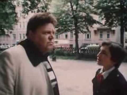 Видео: Гостья из будущего