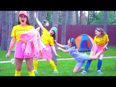 Видео: ОТРЯД ЦЫПОЧЕК-ЗАЖИГАЛОК ПОССОРИЛИСЬ ! ДАША РАСПУСКАЕТ ЛАГЕРЬ НА ВСЕ ЧЕТЫРЕ СТОРОНЫ