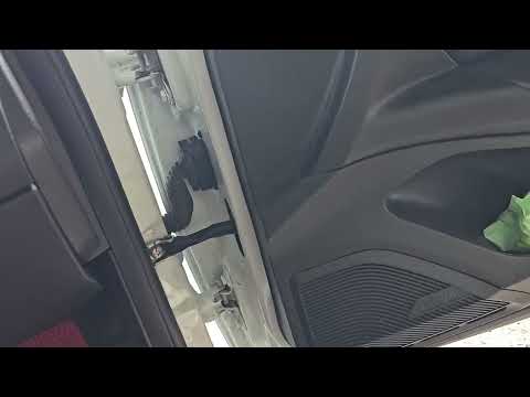 Видео: Веста 1.6 вариатор,  про установку автозвука. 