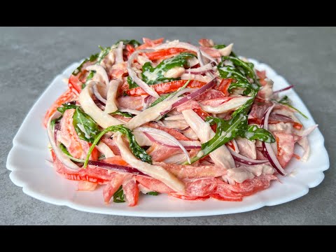 Видео: Потрясающий Салат с Копченой Курицей Очень Вкусно!!! / Быстрый Салат из Курицы / Chicken Salad