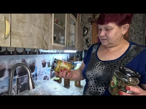 Видео: Чешет только в путь.. Нет настроения и не надо..