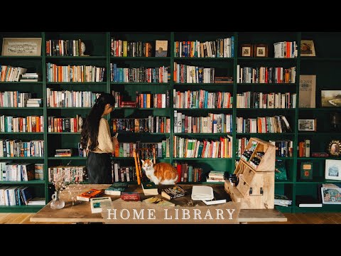 Видео: #64 Экскурсия по книжной полке | Что у нас на книжной полке?