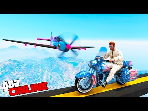 Видео: САМОЛЕТЫ ПРОТИВ НЕБЕСНЫХ БАЙКЕРОВ НА ОПАСНОЙ ТРОПЕ! (GTA 5 Смешные моменты)