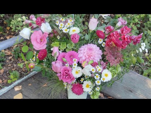 Видео: Композиция из фермерских цветов в прямом эфире