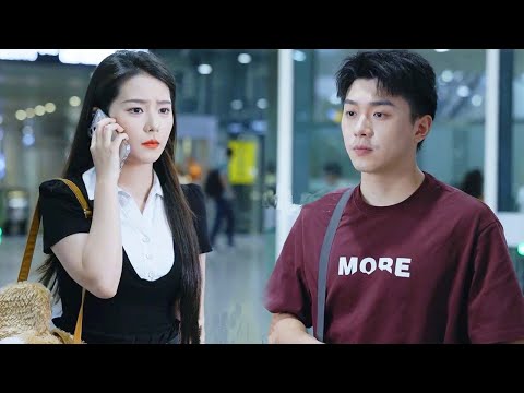 Видео: Бедный мальчик и его подруга влюблены в его семью