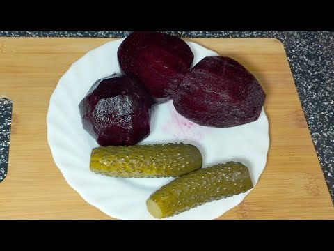 Видео: Готовлю такой салат 3 раза в неделю! Знаменитый, вкуснейший САЛАТ БАРБИ!