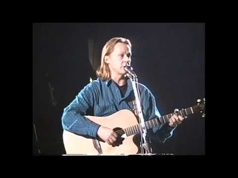 Видео: Андрей Мисин "Молитва атеиста"  Вечер памяти Игоря Талькова 1992 год/любительская сьёмка/