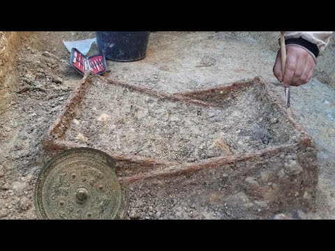 Видео: Обнаружить такую находку невероятная удача для археологов