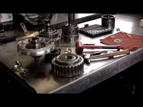 Видео: Установка комплекта втулок ZF6HP26