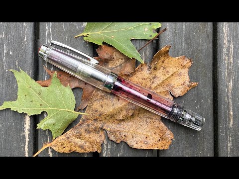 Видео: Перьевая ручка TWSBI VAC Mini с пером EF