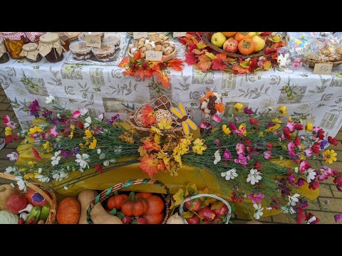 Видео: ЯРМАРКА ОСЕННЯЯ_Что такое русская кухня🥕🥞🍄‍🟫🍒🥨