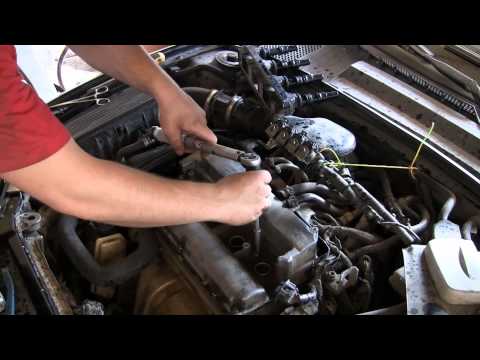 Видео: Замена прокладки крышки клапанов OPEL Vectra B