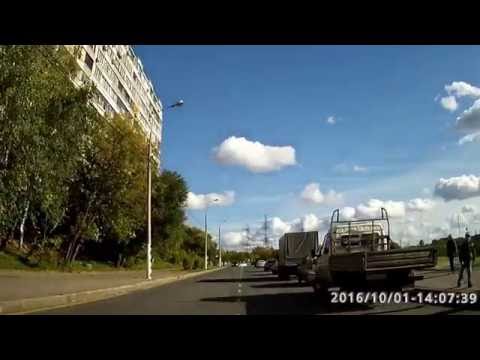 Видео: Найдите место для разворота с прилегающей территории. Экзаменационный маршрут Северное Бутово.