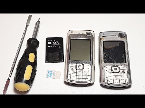 Видео: Как самому собрать мобильный телефон. Restoration old phone. Оживляем труп Nokia N70. part 1