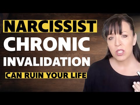 Видео: Хроническое нарциссическое обесценивание вас и как распознать его, прежде чем оно разрушит вашу ж...