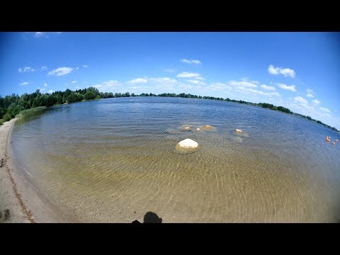 Видео: ✅ Калининград, летняя рыбалка. "Озерки". Окушок и щучка на блесну Mepps и микроколебалки.