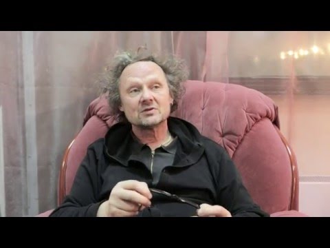 Видео: Интервью с Александром Титовым из группы «Аквариум»